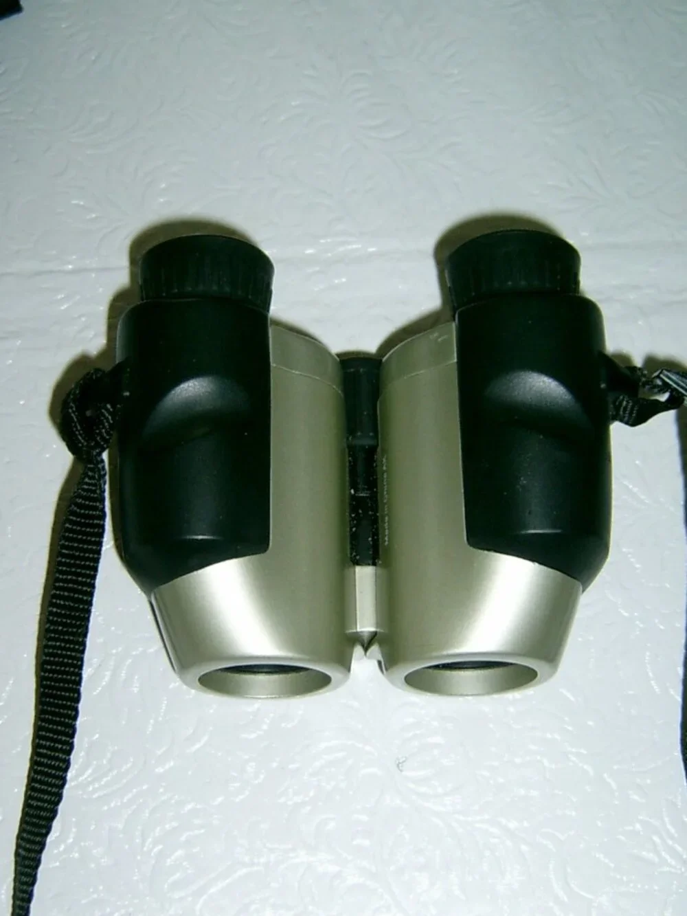Bushnell Explorer High Power Compact Binoculars with Case 10 x 25